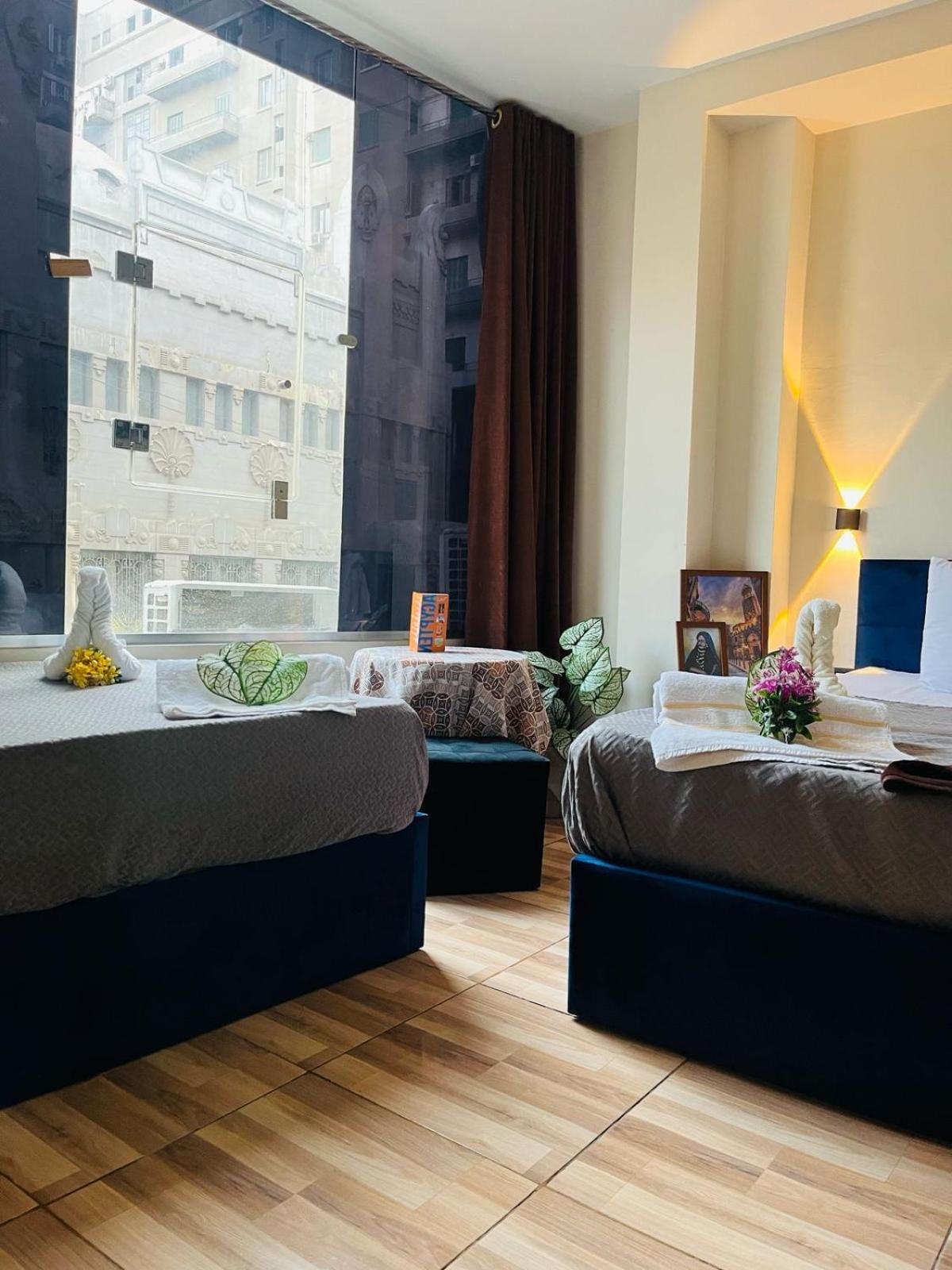 Downtown Revento Hostal