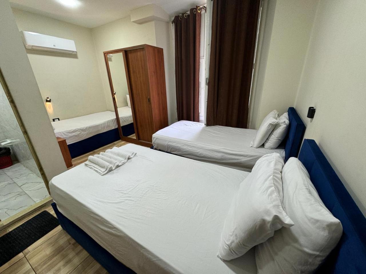 Albergue Downtown Revento